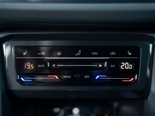 Volkswagen Tiguan 1.5 TSI R-Line Business+ | Keyless | Camera | Elk-A-klep | IQ light | Prijs Rijklaar!! ActivLease financial lease