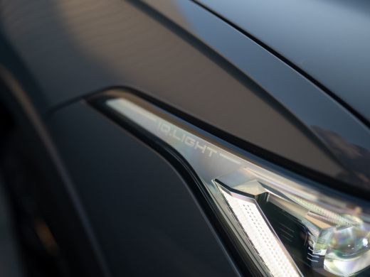 Volkswagen Tiguan 1.5 TSI R-Line Business+ | Keyless | Camera | Elk-A-klep | IQ light | Prijs Rijklaar!! ActivLease financial lease