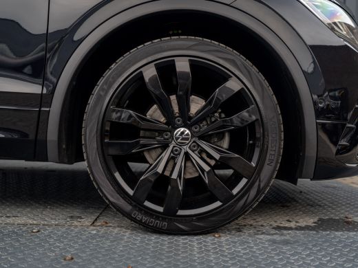 Volkswagen Tiguan 1.5 TSI R-Line Business+ | Trekhaak wegkl. | Elk. A-klep | Side Assist | 20'' | IQ Light | Prijs ... ActivLease financial lease