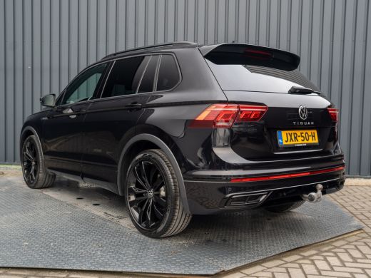 Volkswagen Tiguan 1.5 TSI R-Line Business+ | Trekhaak wegkl. | Elk. A-klep | Side Assist | 20'' | IQ Light | Prijs ... ActivLease financial lease