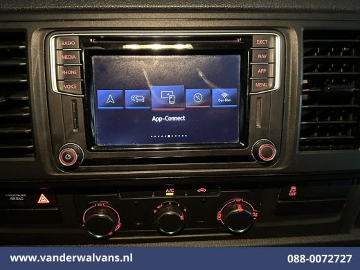 Volkswagen Transporter 2.0 TDI 150pk L1H1 Euro6 Airco | Navigatie | Apple Carplay | Sidebars Android Auto, 2500kg trekve... ActivLease financial lease