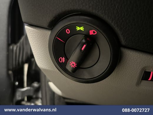 Volkswagen Transporter 2.0 TDI 150pk L1H1 Euro6 Airco | Navigatie | Apple Carplay | Sidebars Android Auto, 2500kg trekve... ActivLease financial lease