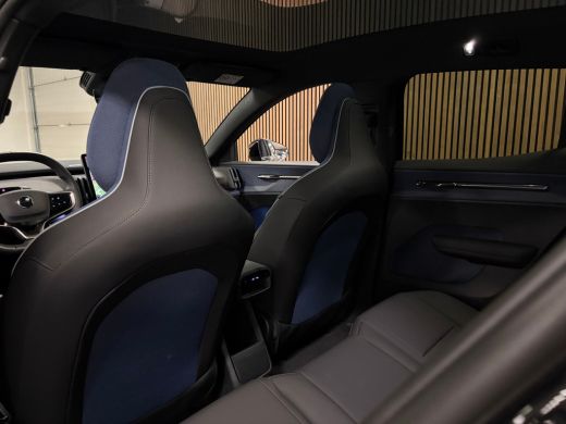 Volvo  EX30 Single Motor Extended Range Ultra 69 kWh | 99% SoH | 360&deg; 3D Camera | Stoel en Stuurwielverwarmin... ActivLease financial lease