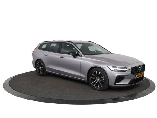 Volvo  V60 T6 AWD Plus Dark | Trekhaak | 360 camera | Stoel + Stuurverwarming |  Harman Kardon | ActivLease financial lease