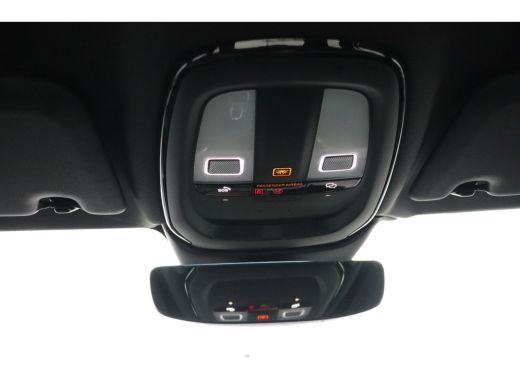 Volvo  V60 T6 AWD Plus Dark | Trekhaak | 360 camera | Stoel + Stuurverwarming |  Harman Kardon | ActivLease financial lease