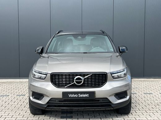Volvo  XC40 T4 Recharge R-Design | Camera | Parkeersensoren voor en achter | Stoel en stuurwielverwarming | B... ActivLease financial lease
