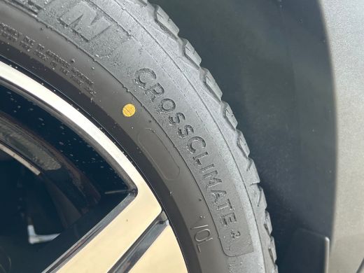 Volvo  XC40 T4 Recharge R-Design | Camera | Parkeersensoren voor en achter | Stoel en stuurwielverwarming | B... ActivLease financial lease