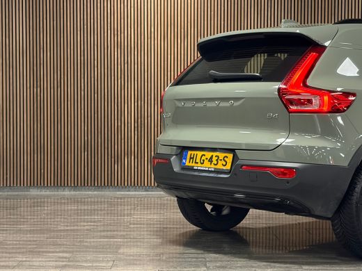 Volvo  XC40 B4 Plus Dark | Trekhaak | All Season banden | Harman Kardon | Bestuurdersstoel elektrisch geheuge... ActivLease financial lease