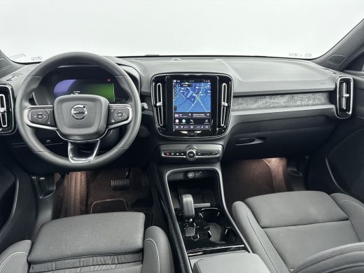 Volvo  XC40 Single Motor Extended Range Plus 82 kWh | 19" Allseason | Trekhaak | Adaptieve Cruise | BLIS | St... ActivLease financial lease