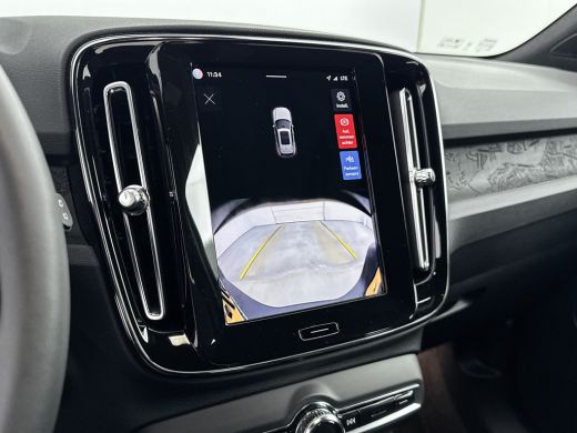 Volvo  XC40 Single Motor Extended Range Plus 82 kWh | 19" Allseason | Trekhaak | Adaptieve Cruise | BLIS | St... ActivLease financial lease