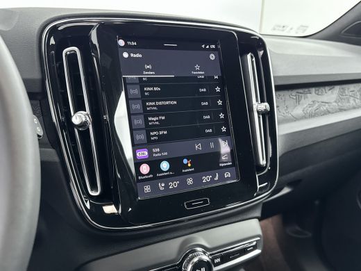 Volvo  XC40 Single Motor Extended Range Plus 82 kWh | 19" Allseason | Trekhaak | Adaptieve Cruise | BLIS | St... ActivLease financial lease