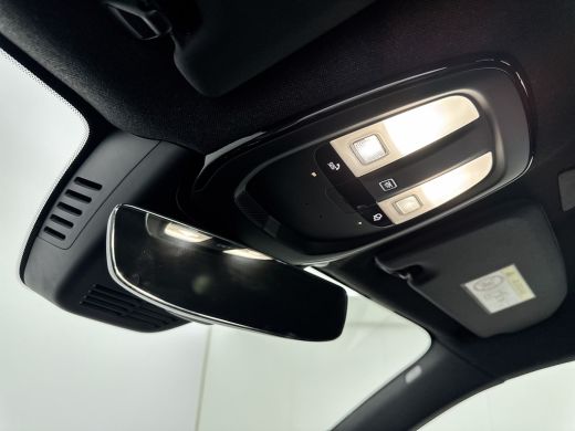 Volvo  XC40 Single Motor Extended Range Plus 82 kWh | 19" Allseason | Trekhaak | Adaptieve Cruise | BLIS | St... ActivLease financial lease