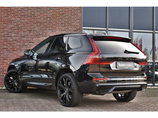 Volvo  XC60 2.0 T6 Plug-in AWD Ultra Black Edition Pano ACC HUD 360 H/K 21inch Stuurverw ActivLease financial lease