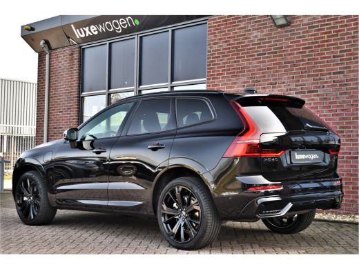 Volvo  XC60 2.0 T6 Plug-in AWD Ultra Black Edition Pano ACC HUD 360 H/K 21inch Stuurverw ActivLease financial lease