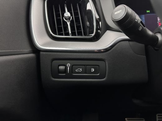 Volvo  XC60 2.0 T6 AWD R-Design (Plug-In) (INCL-BTW) Aut. *PANO | LEATHER | FULL-LED | MEMORY-PACK | DIGI-COC... ActivLease financial lease