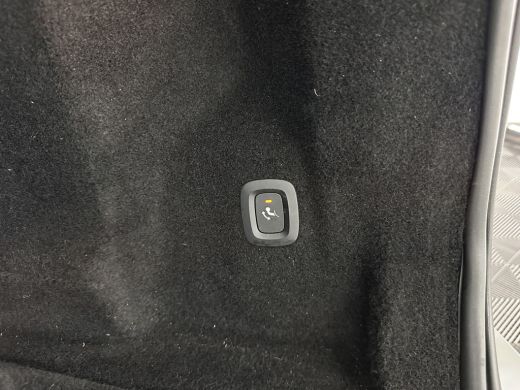 Volvo  XC60 2.0 T6 AWD R-Design (Plug-In) (INCL-BTW) Aut. *PANO | LEATHER | FULL-LED | MEMORY-PACK | DIGI-COC... ActivLease financial lease