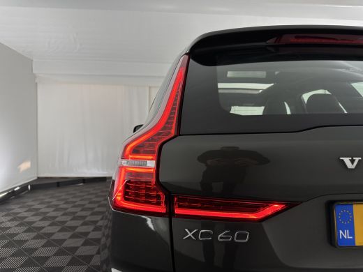 Volvo  XC60 2.0 T6 AWD R-Design (Plug-In) (INCL-BTW) Aut. *PANO | LEATHER | FULL-LED | MEMORY-PACK | DIGI-COC... ActivLease financial lease