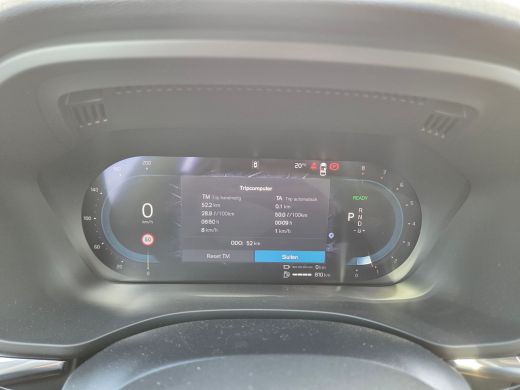 Volvo  XC60 T6 Plus Dark | Luchtvering | Trekhaak | 360cam | Amber Leer! | All-Season | 20'' ActivLease financial lease