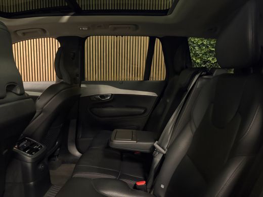 Volvo  XC90 T8 AWD Recharge Plus Bright | Trekhaak | All Season banden | 360&deg; Camera | Harman Kardon | 455pk ... ActivLease financial lease