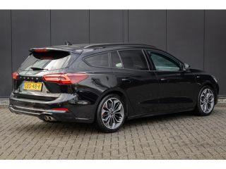 Ford Focus 1.0 EcoBoost Hybrid ST Line X Panoramadak | Adatieve cruise | Nieuw model | Camera | Full LED | E...