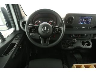 Mercedes-Benz Sprinter 317 CDI L2H2 170PK | 2800kg Trekgew. | Trekhaak | Airco | Cruise | Camera | Carplay | Navi