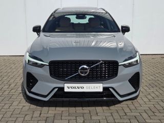 Volvo  XC60 T6 Plus Dark | Luchtvering | Trekhaak | 360cam | Amber Leer! | All-Season | 20''