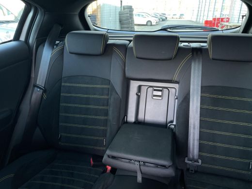 Alfa Romeo Giulietta 1.4 Turbo Sport | PDC | Navi | stoelverwarming | ActivLease financial lease