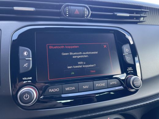 Alfa Romeo Giulietta 1.4 Turbo Sport | PDC | Navi | stoelverwarming | ActivLease financial lease