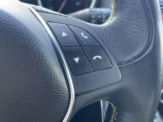 Alfa Romeo Giulietta 1.4 Turbo Sport | PDC | Navi | stoelverwarming | ActivLease financial lease