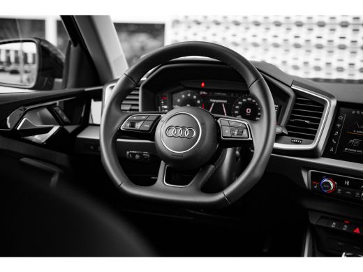 Audi A1 allstreet 30 TFSI | Automatische afstandsregeling (Adaptive Cruise Control) | Automatische aircon... ActivLease financial lease