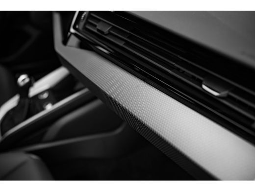 Audi A1 allstreet 30 TFSI | Automatische afstandsregeling (Adaptive Cruise Control) | Automatische aircon... ActivLease financial lease
