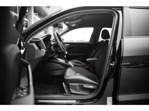 Audi A1 allstreet 30 TFSI | Automatische afstandsregeling (Adaptive Cruise Control) | Automatische aircon... ActivLease financial lease