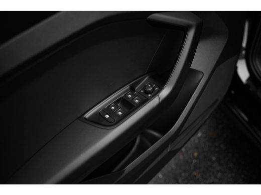 Audi A1 allstreet 30 TFSI | Automatische afstandsregeling (Adaptive Cruise Control) | Automatische aircon... ActivLease financial lease