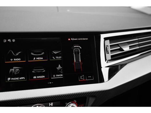 Audi A1 allstreet 30 TFSI | Automatische afstandsregeling (Adaptive Cruise Control) | Automatische aircon... ActivLease financial lease