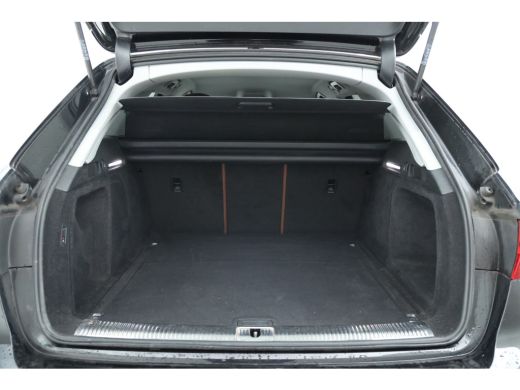 Audi A4 Avant 35 TDI S edition 136PK Virtual, Leder, Climate, ActivLease financial lease