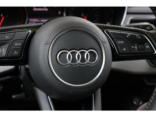 Audi A4 Avant 40 TFSI 190PK SPORT S-LINE | NL-AUTO! | DEALER OH! | LEDER / ALCANTARA | ALL-SEASON BANDEN ... ActivLease financial lease