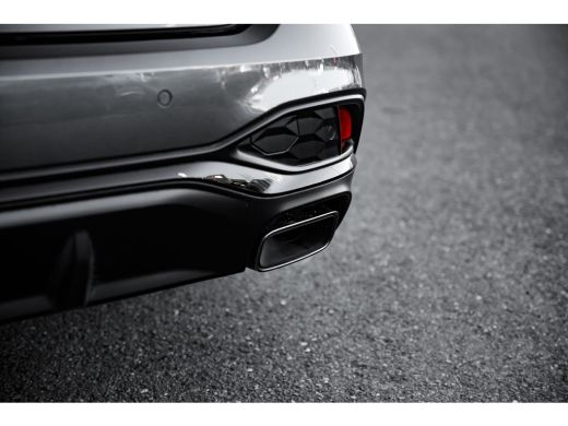 Audi A5 Avant 2.0 e-hybrid quattro S edition | Leder | Passenger Display | 360 camera | Stoelverwarming ActivLease financial lease