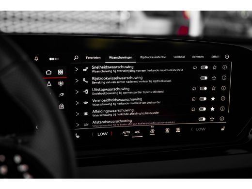 Audi A5 Avant 2.0 e-hybrid quattro S edition | Leder | Passenger Display | 360 camera | Stoelverwarming ActivLease financial lease