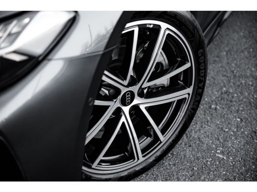 Audi A5 Avant 2.0 e-hybrid quattro S edition | Leder | Passenger Display | 360 camera | Stoelverwarming ActivLease financial lease