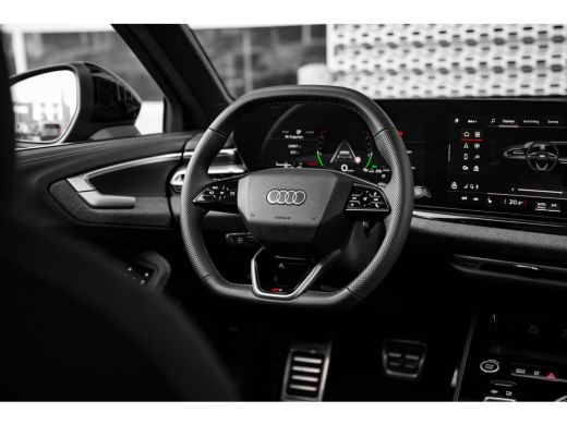 Audi A5 Avant 2.0 e-hybrid quattro S edition | Passenger Display | 360 camera | Stoelverwarming | ActivLease financial lease