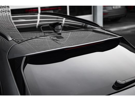 Audi A5 Avant 2.0 e-hybrid quattro S edition | Passenger Display | 360 camera | Stoelverwarming | ActivLease financial lease