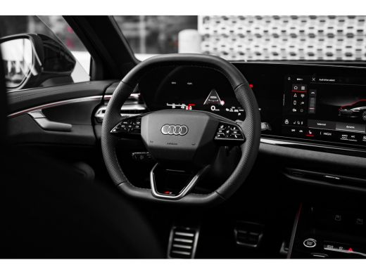 Audi A6 Avant 2.0 e-hybrid quattro S edition Competition ActivLease financial lease