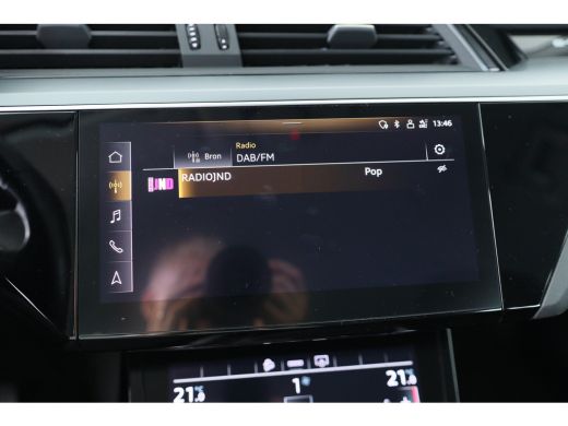 Audi e-tron 55 quattro Business edition 95 kWh | SOH 90% | 20 inch | Stoelverwarming | Camera | Climate Contr... ActivLease financial lease