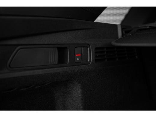 Audi Q5 2.0 TFSI e-hybrid quattro S edition | Achteruitrijcamera | Cruise control adaptief met Stop&Go | ... ActivLease financial lease