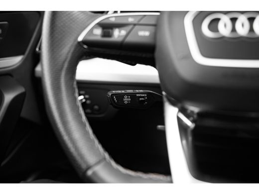 Audi Q5 Sportback 55 TFSI e S edition | Achteruitrijcamera | S Line exterieur ActivLease financial lease