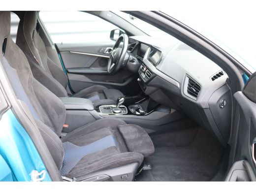 BMW 2 Serie Gran Coup&eacute; 218i 136PK HIGH EXECUTIVE M-SPORT / NAVI / ALCANTARA / FULL-LED / CLIMA / PDC / 18" LM... ActivLease financial lease