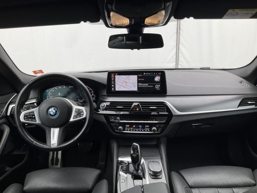BMW 5 Serie Touring 530e M-Sport Leer Memory Laser Adapt.Cr Sfeer PHEV Business Edition Plus Plug-in ActivLease financial lease