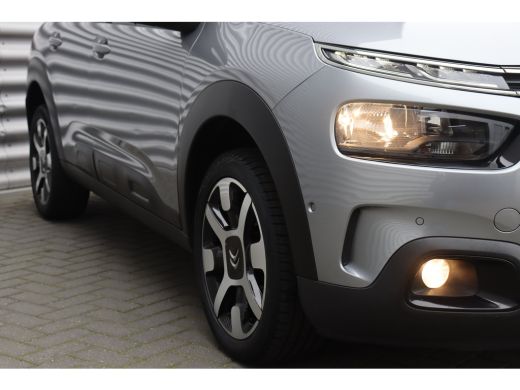 Citroën C4 Cactus 1.2 PURETECH 110PK SHINE AUTOMAAT / NAVI / CLIMA / LED / PDC / 17" LMV / CAMERA / KEYLESS / TREKH... ActivLease financial lease