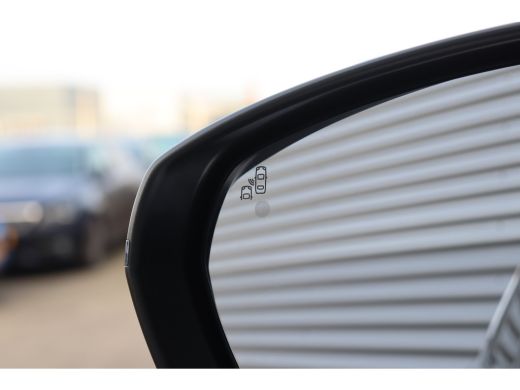 Citroën C5 Aircross 1.6 PLUG-IN HYBRID 180PK MAX AUTOMAAT / NAVI / LEDER / CLIMA / FULL-LED / PDC / 19" LMV / CAMERA ... ActivLease financial lease