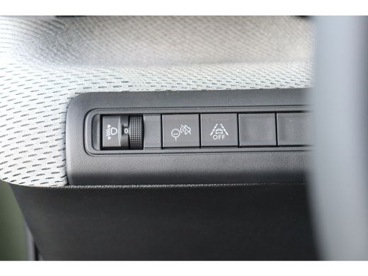 Citroën &euml;-C3 Aircross Max, | Boordlader 11kW - 3 fasen | Dagrijverlichting | Draadloze telefoonlader ActivLease financial lease